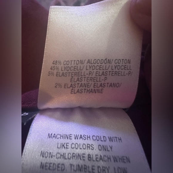 Burgundy Hudson Jeans - Picture 6 of 6